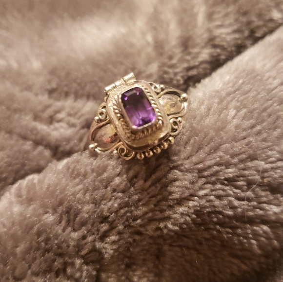Amethyst Poison Box Ring - Picture 6 of 13